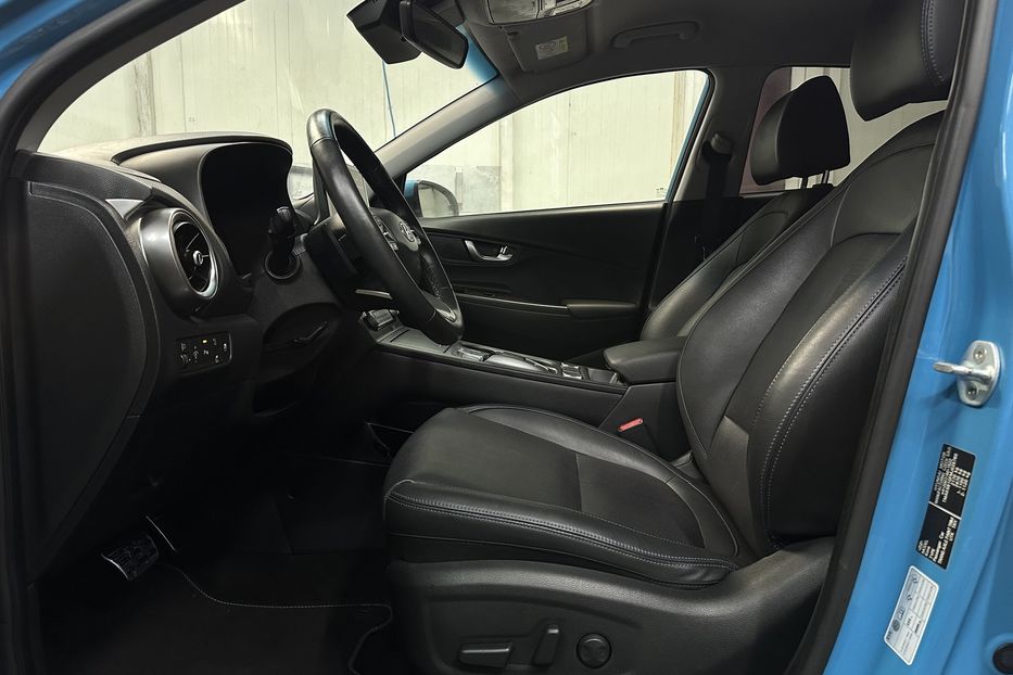 Продам Hyundai Kona 64kWhМакс.комплектація PREMIUM 2021 года в Львове