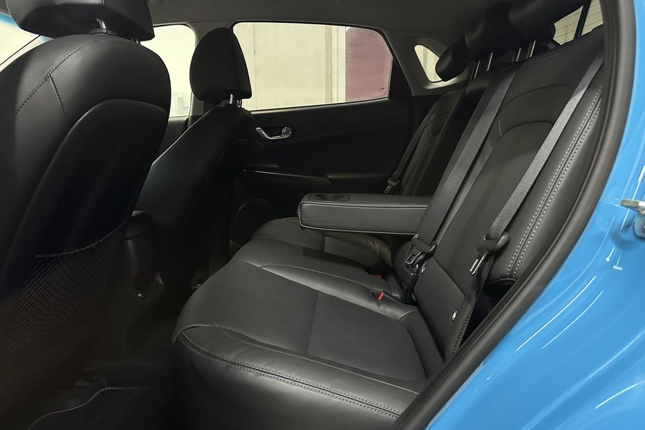 Продам Hyundai Kona 64kWhМакс.комплектація PREMIUM 2021 года в Львове