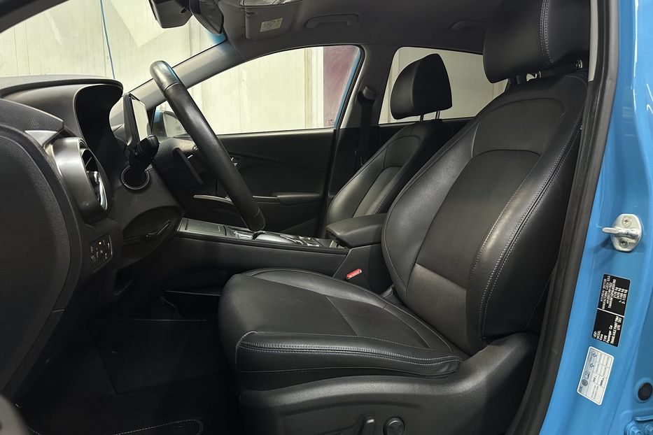 Продам Hyundai Kona 64kWhМакс.комплектація PREMIUM 2021 года в Львове