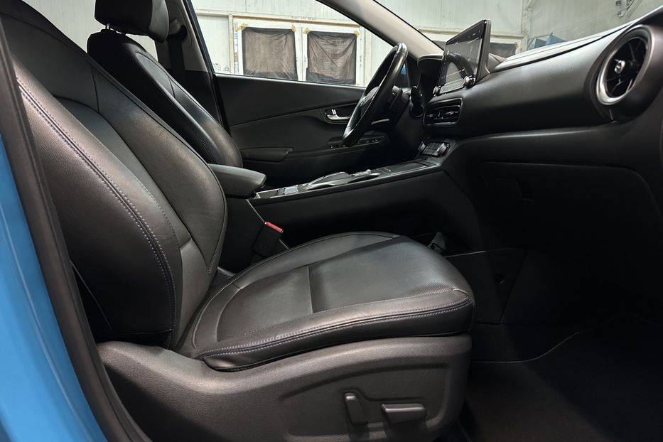 Продам Hyundai Kona 64kWhМакс.комплектація PREMIUM 2021 года в Львове