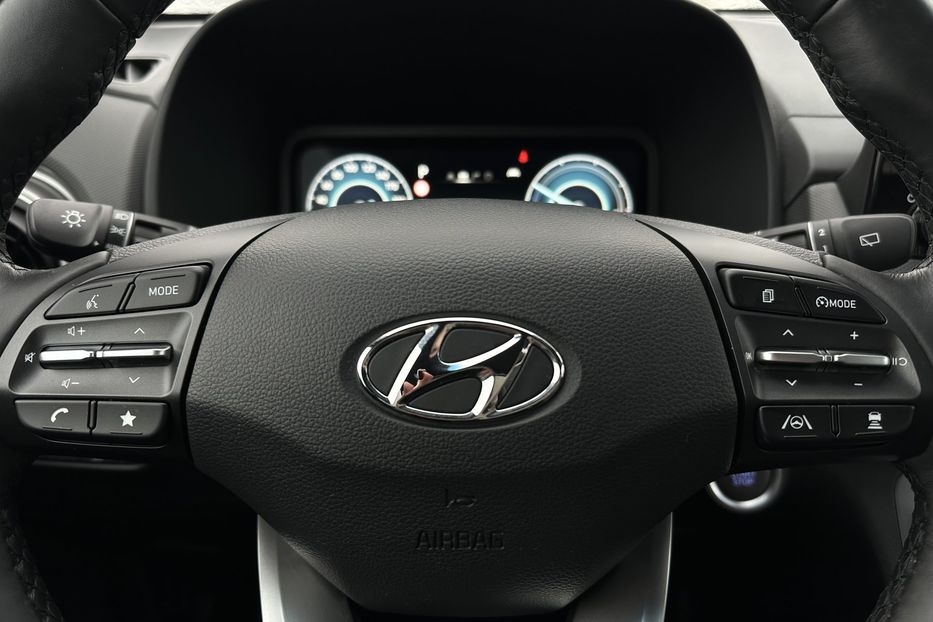 Продам Hyundai Kona 64kWhМакс.комплектація PREMIUM 2021 года в Львове