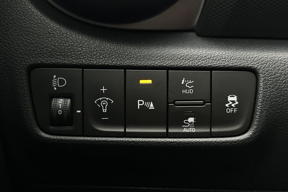 Продам Hyundai Kona 64kWhМакс.комплектація PREMIUM 2021 года в Львове