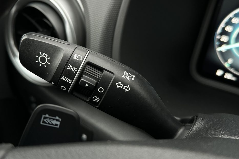 Продам Hyundai Kona 64kWhМакс.комплектація PREMIUM 2021 года в Львове