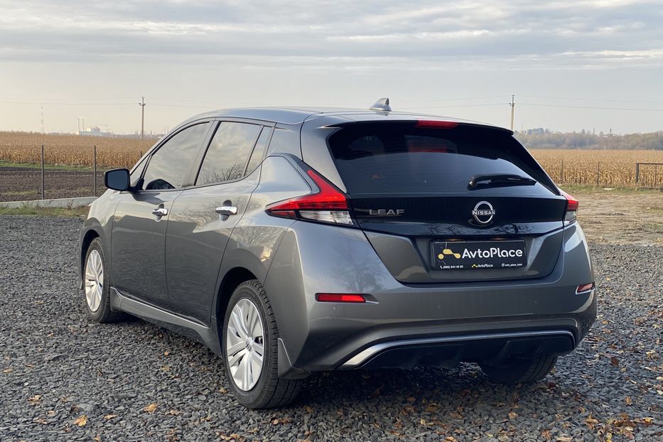 Продам Nissan Leaf 2023 года в Луцке