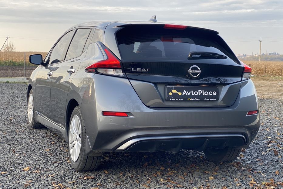 Продам Nissan Leaf 2023 года в Луцке