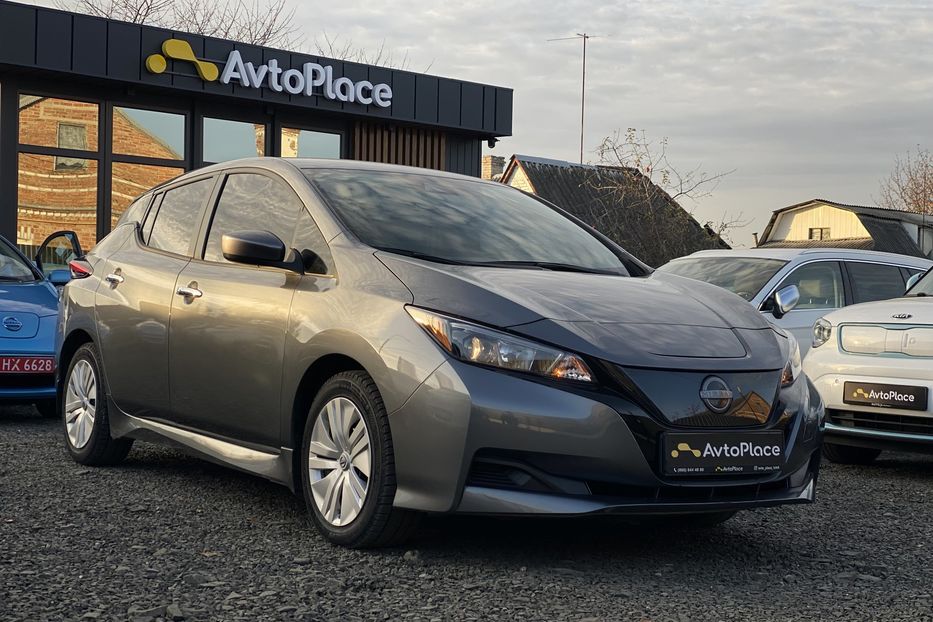 Продам Nissan Leaf 2023 года в Луцке