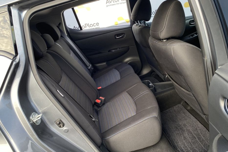 Продам Nissan Leaf 2023 года в Луцке