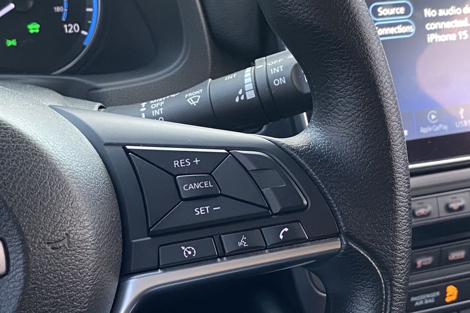 Продам Nissan Leaf 2023 года в Луцке