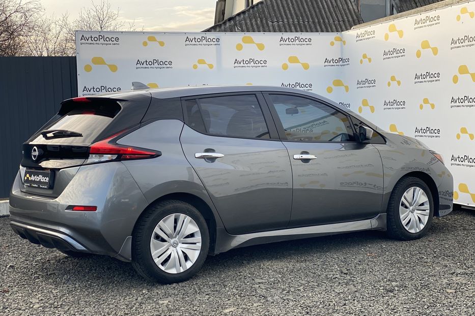 Продам Nissan Leaf 2023 года в Луцке