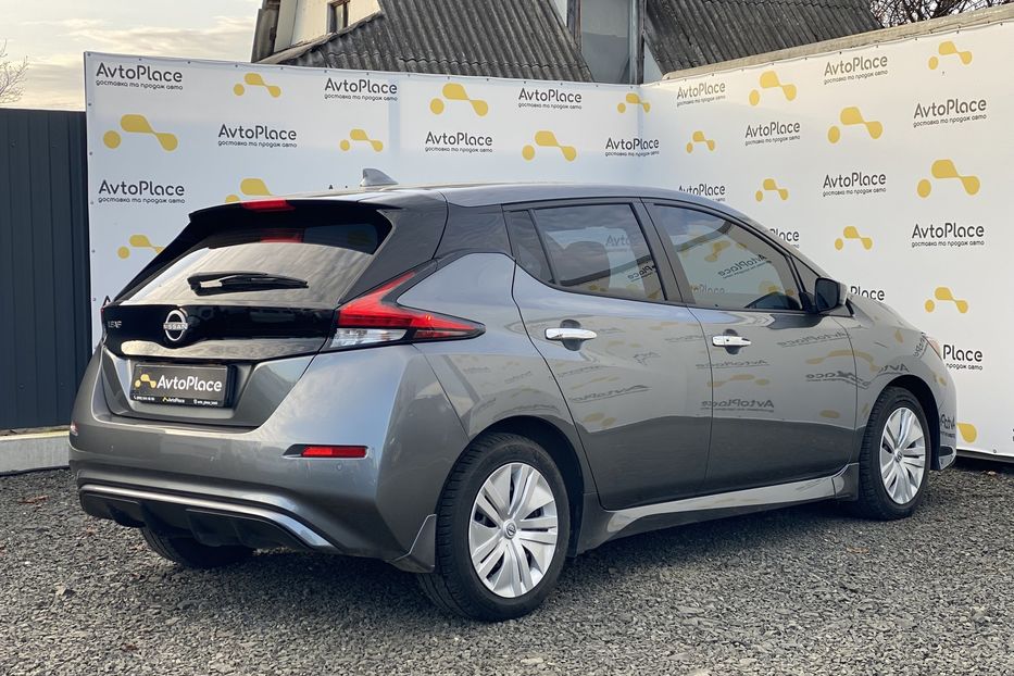 Продам Nissan Leaf 2023 года в Луцке