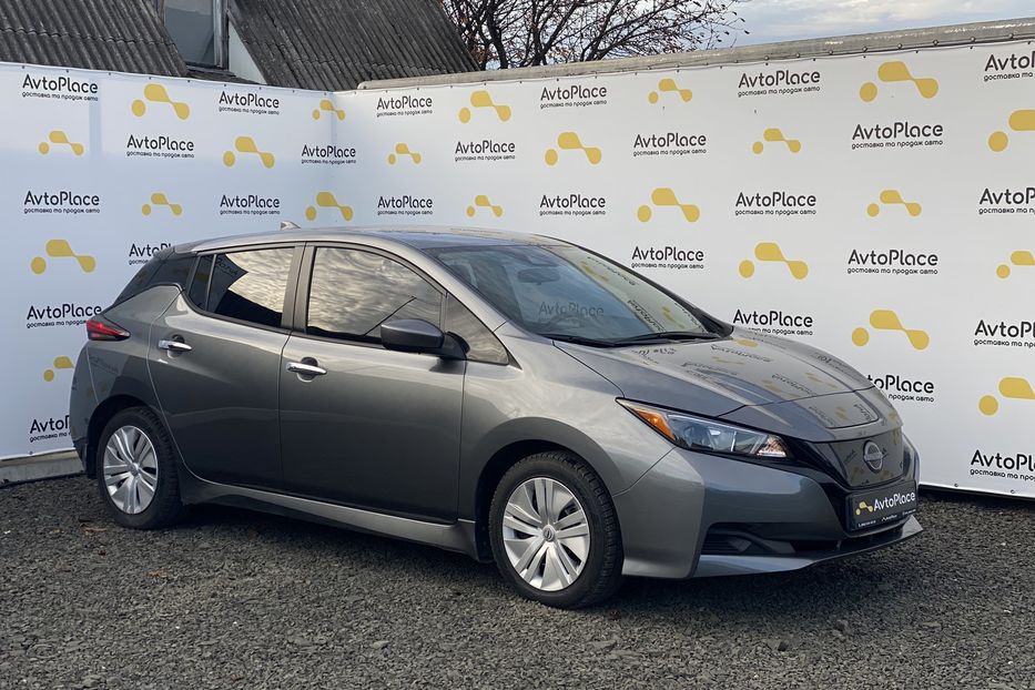 Продам Nissan Leaf 2023 года в Луцке