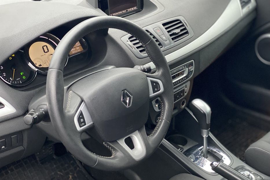 Продам Renault Megane 2013 года в Луцке