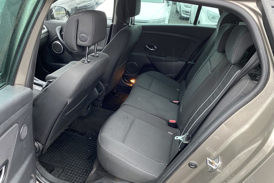 Продам Renault Megane 2013 года в Луцке