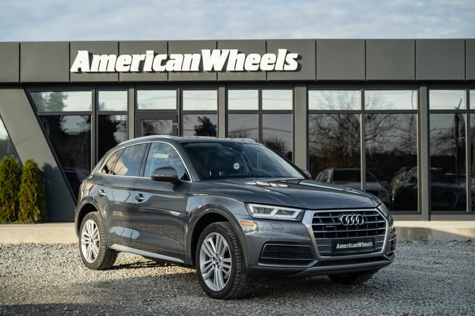 Продам Audi Q5 Premium Plus 2018 года в Черновцах