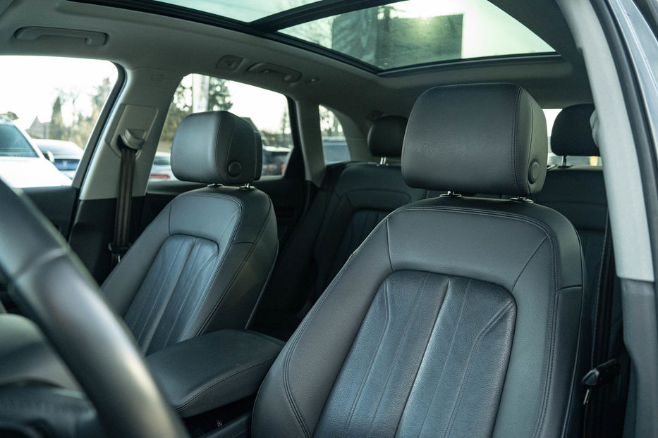 Продам Audi Q5 Premium Plus 2018 года в Черновцах