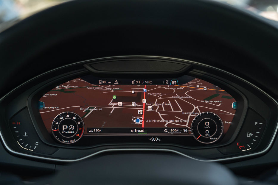 Продам Audi Q5 Premium Plus 2018 года в Черновцах