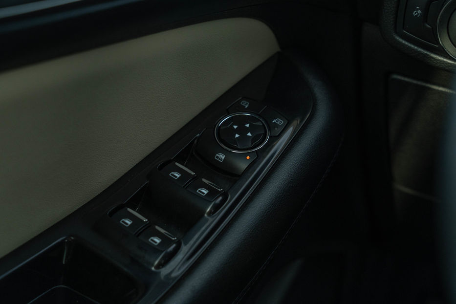 Продам Ford Edge SEL 2016 года в Черновцах