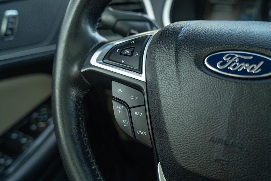 Продам Ford Edge SEL 2016 года в Черновцах