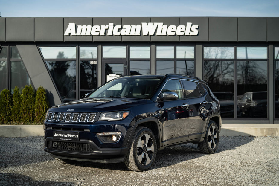 Продам Jeep Compass Latitude 2018 года в Черновцах