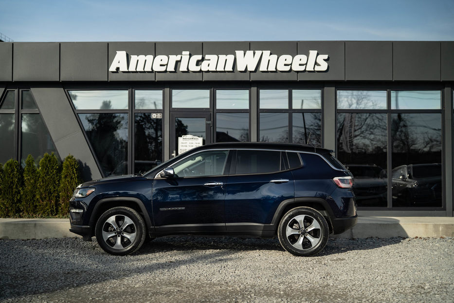 Продам Jeep Compass Latitude 2018 года в Черновцах