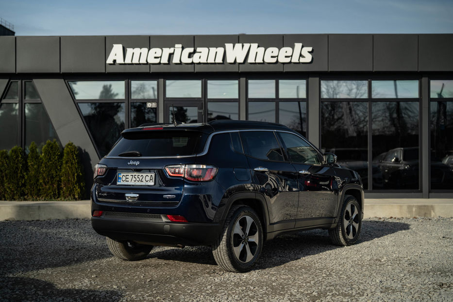 Продам Jeep Compass Latitude 2018 года в Черновцах