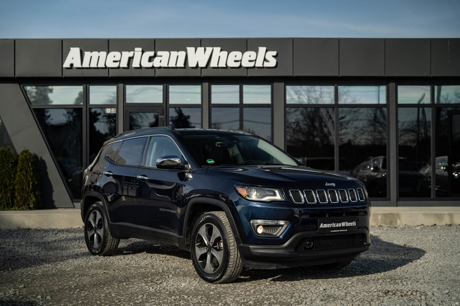 Продам Jeep Compass Latitude 2018 года в Черновцах