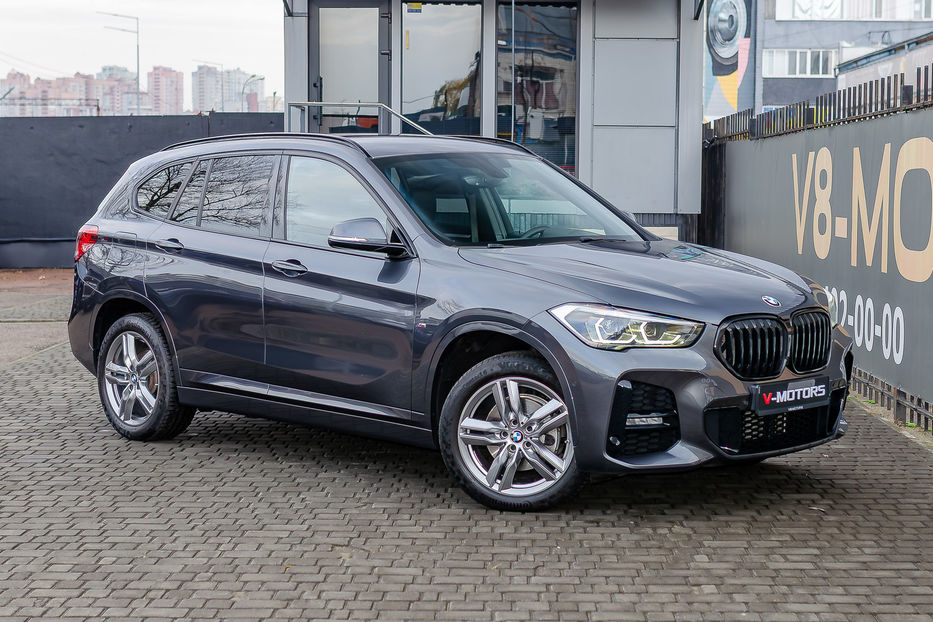 Продам BMW X1 M18d Xdrive 2022 года в Киеве