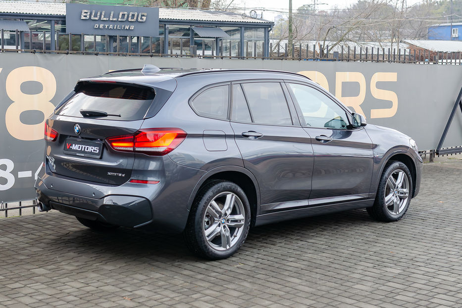 Продам BMW X1 M18d Xdrive 2022 года в Киеве