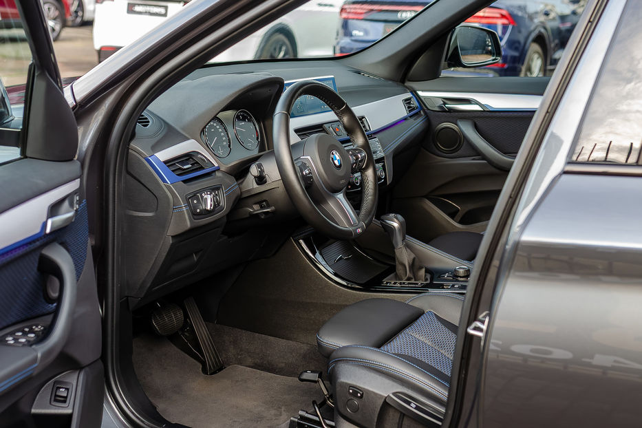 Продам BMW X1 M18d Xdrive 2022 года в Киеве