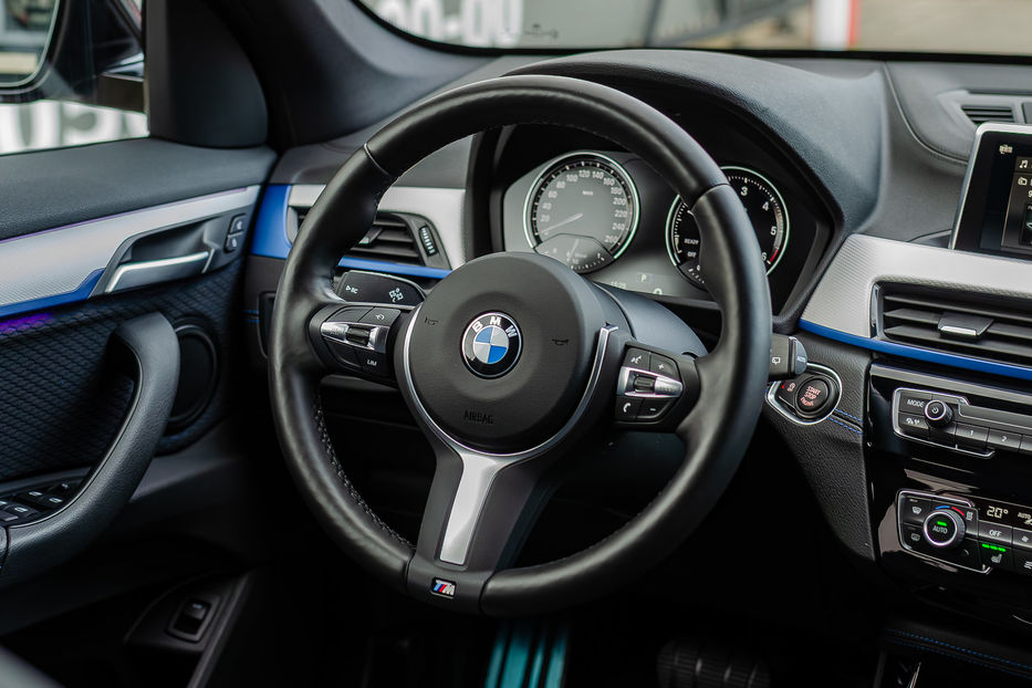 Продам BMW X1 M18d Xdrive 2022 года в Киеве
