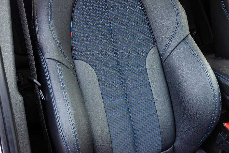 Продам BMW X1 M18d Xdrive 2022 года в Киеве