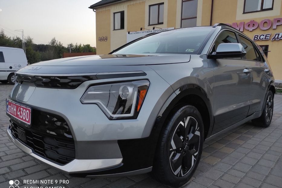 Продам Kia Niro 64 кВт. 2023 года в Львове