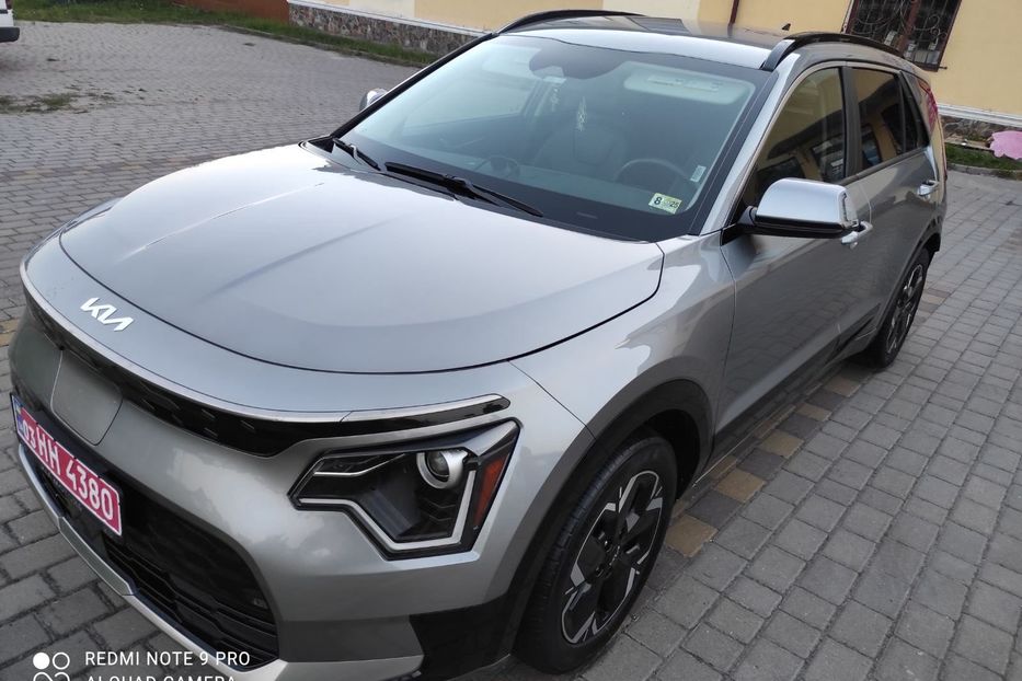 Продам Kia Niro 64 кВт. 2023 года в Львове