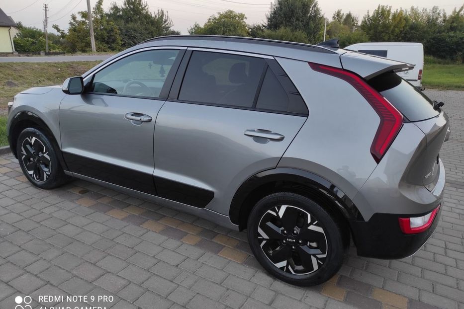 Продам Kia Niro 64 кВт. 2023 года в Львове