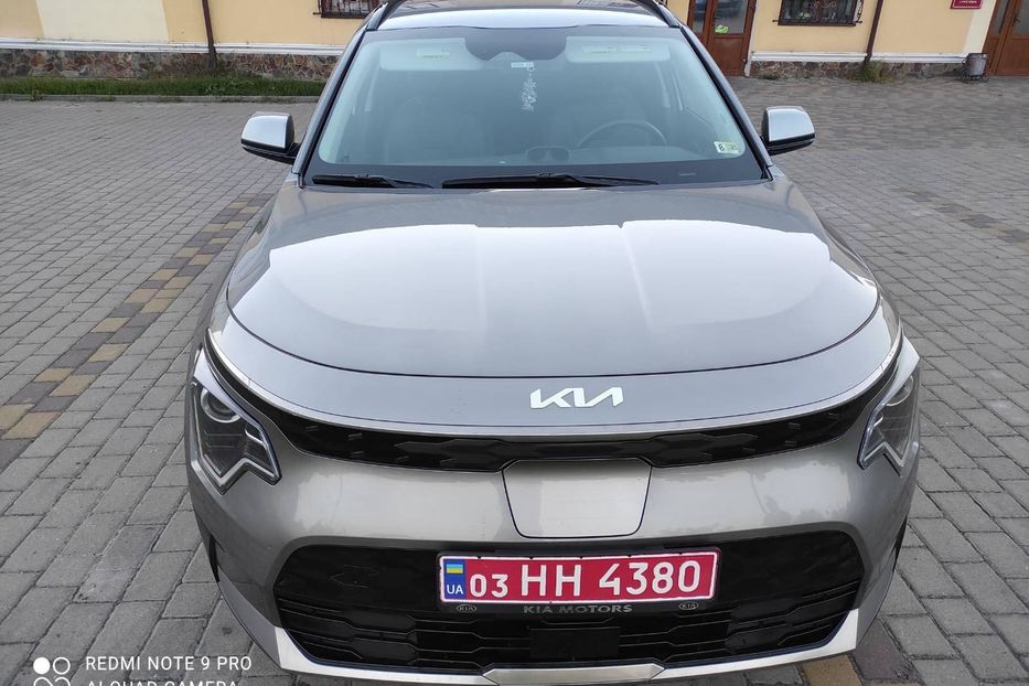 Продам Kia Niro 64 кВт. 2023 года в Львове