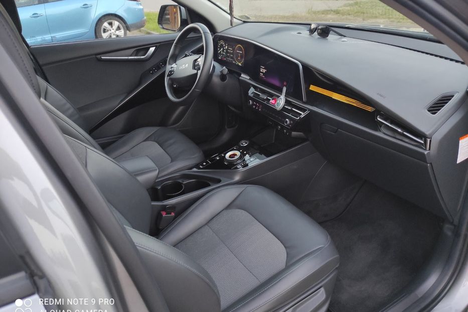 Продам Kia Niro 64 кВт. 2023 года в Львове