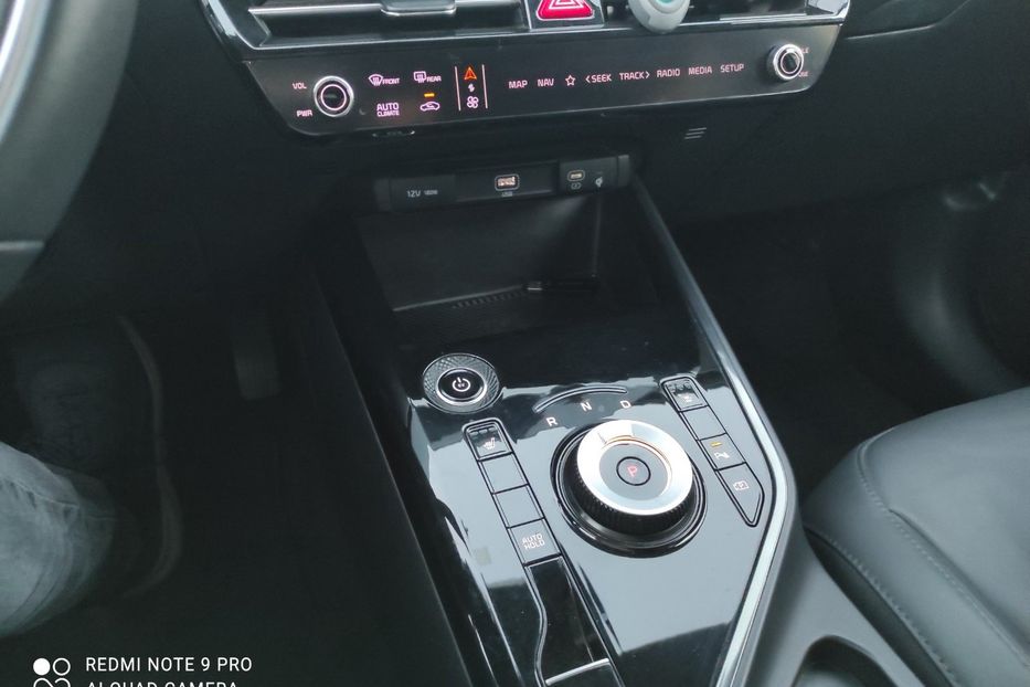 Продам Kia Niro 64 кВт. 2023 года в Львове