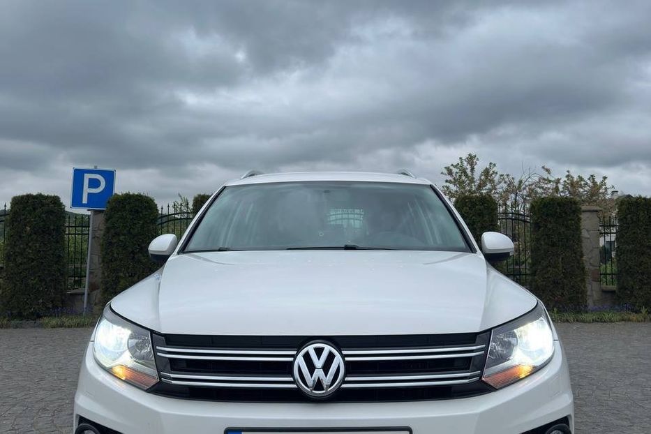 Продам Volkswagen Tiguan 2.0 Бензин Автомат 2011 года в Львове