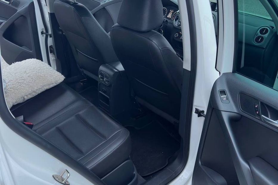 Продам Volkswagen Tiguan 2.0 Бензин Автомат 2011 года в Львове
