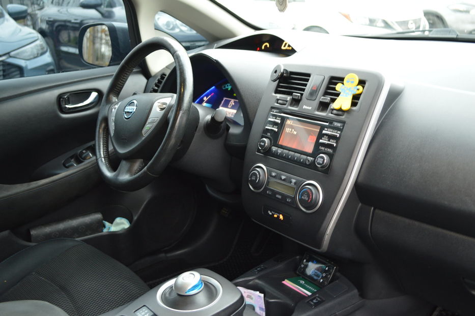 Продам Nissan Leaf 2015 года в Одессе