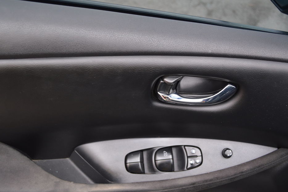 Продам Nissan Leaf 2015 года в Одессе