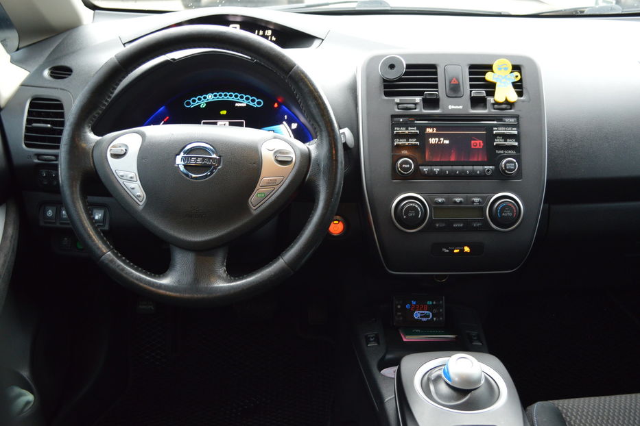 Продам Nissan Leaf 2015 года в Одессе