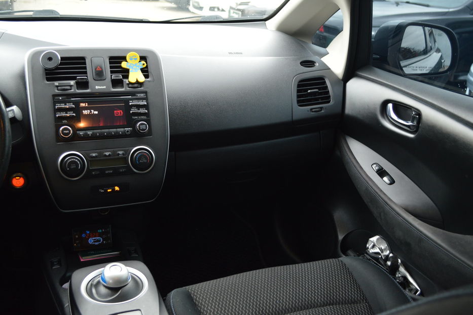 Продам Nissan Leaf 2015 года в Одессе