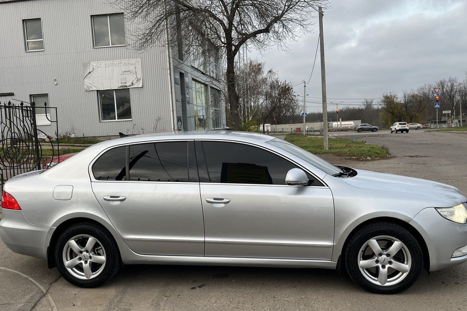 Продам Skoda Superb Hightline 4х4 2012 года в Николаеве