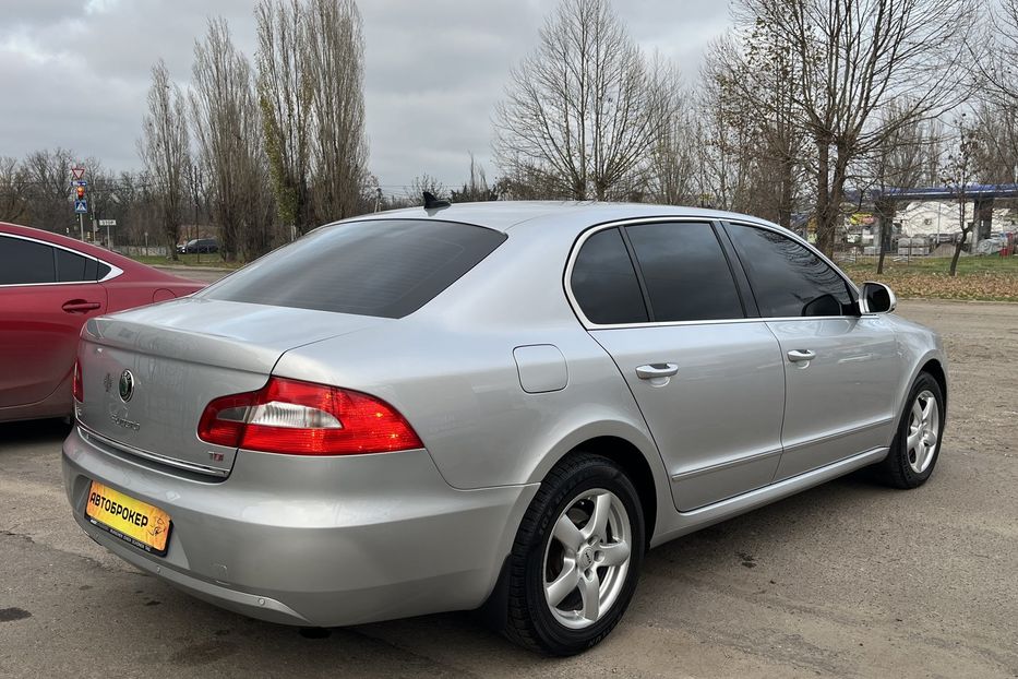 Продам Skoda Superb Hightline 4х4 2012 года в Николаеве