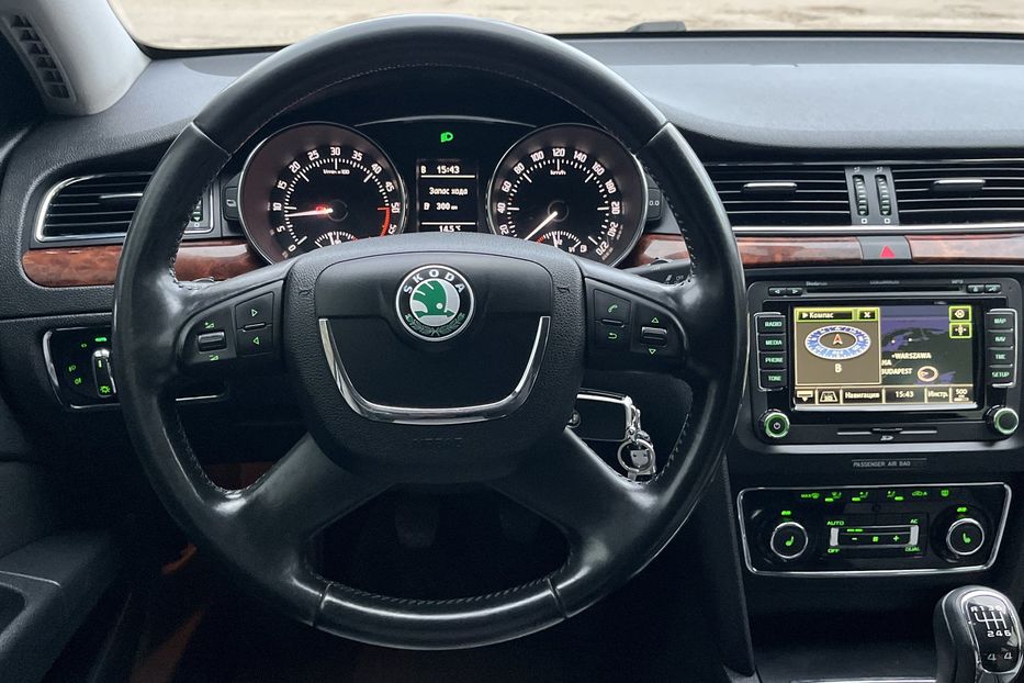 Продам Skoda Superb Hightline 4х4 2012 года в Николаеве