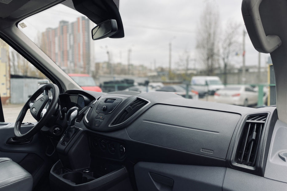 Продам Ford Transit груз. 2015 года в Киеве