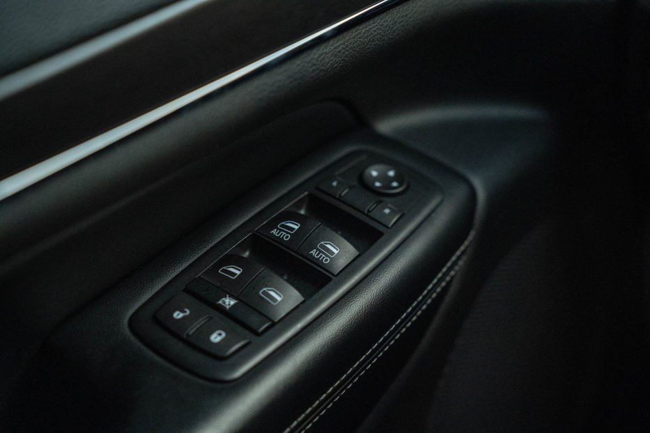 Продам Jeep Grand Cherokee Limited 2016 года в Черновцах