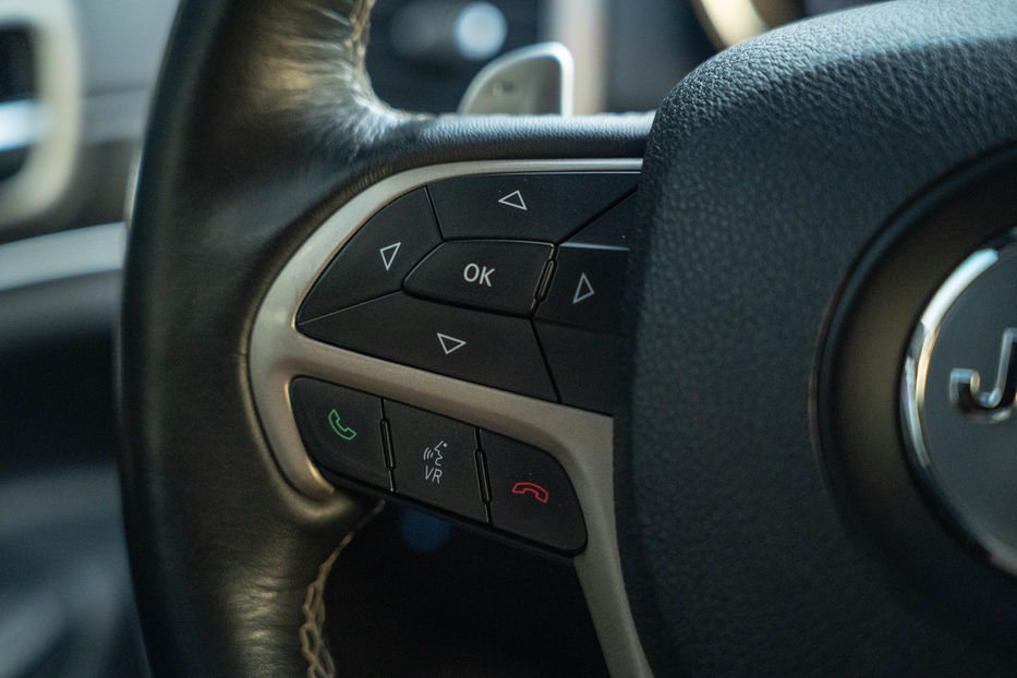 Продам Jeep Grand Cherokee Limited 2016 года в Черновцах