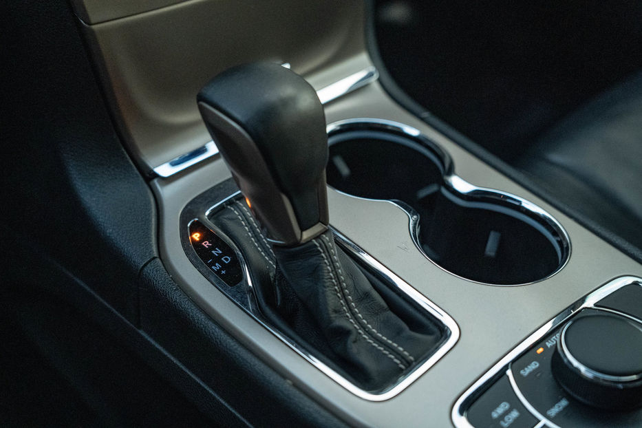 Продам Jeep Grand Cherokee Limited 2016 года в Черновцах